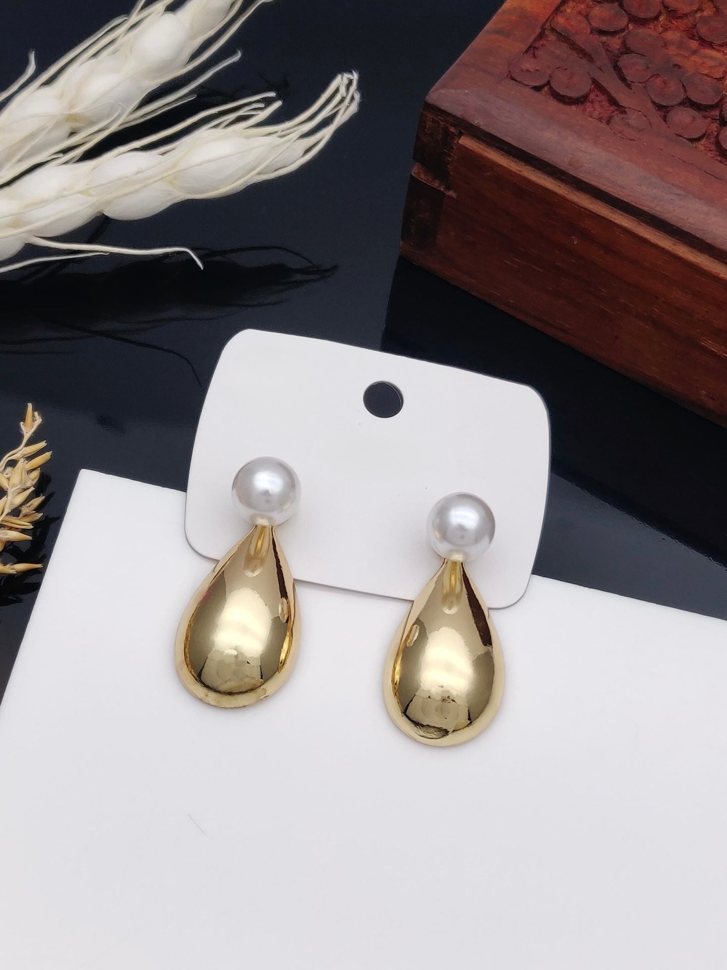 Felicity Pearl Drop Earrings